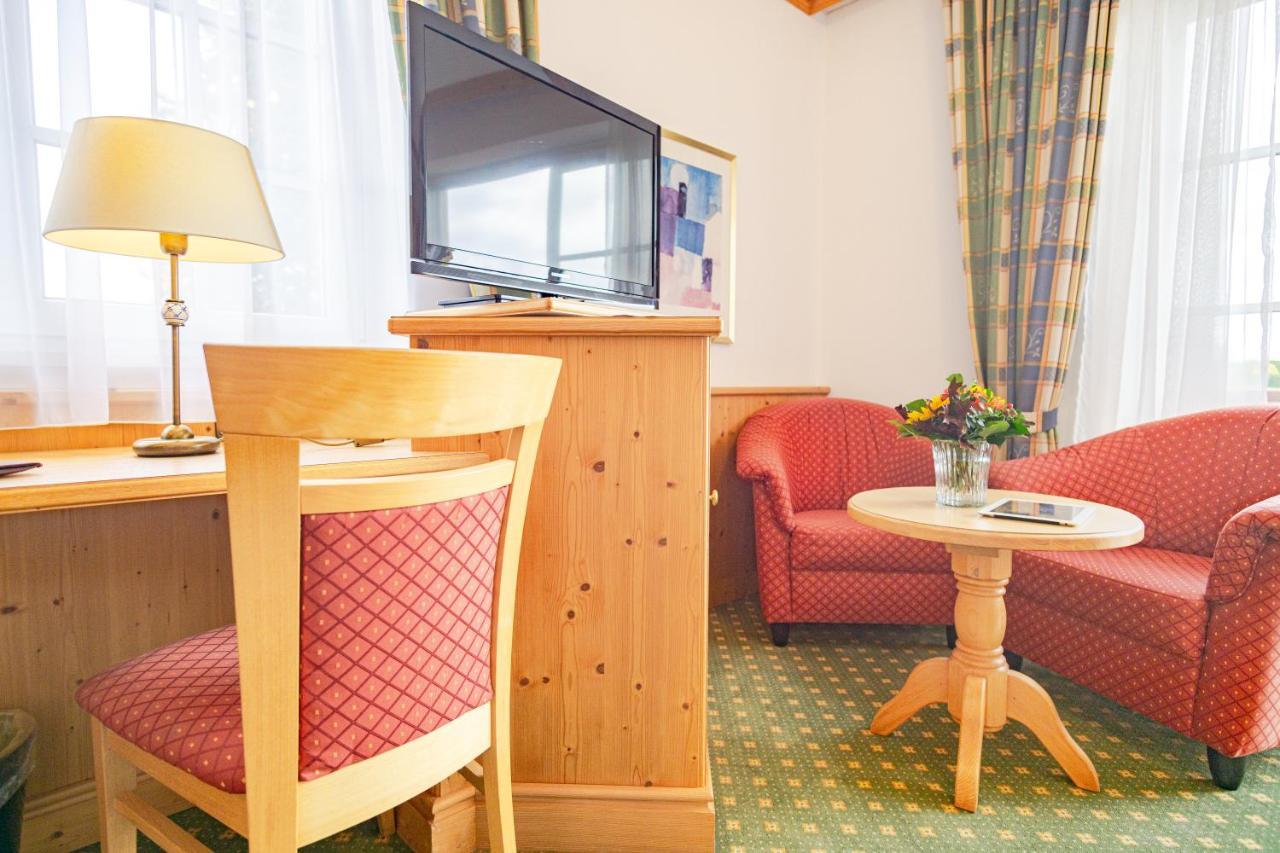Glasl'S Landhotel Zorneding Exterior foto
