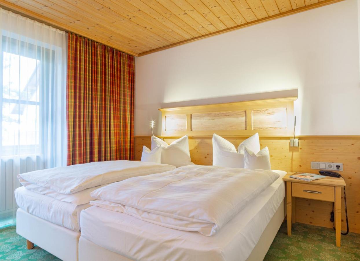 Glasl'S Landhotel Zorneding Exterior foto