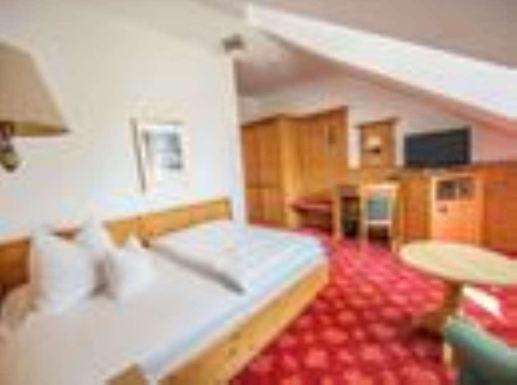 Glasl'S Landhotel Zorneding Habitación foto